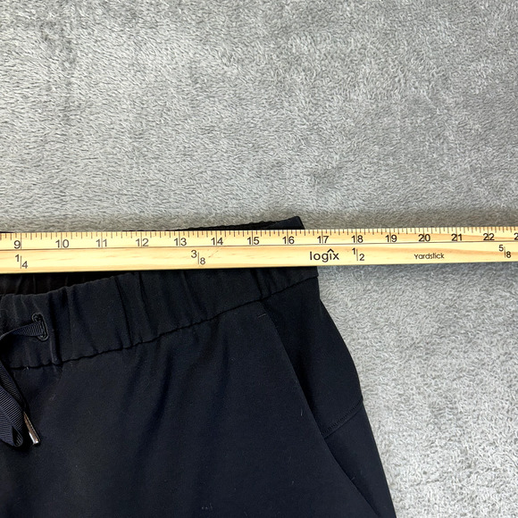 Lululemon On The Fly Crop pants - Picture 4 of 8